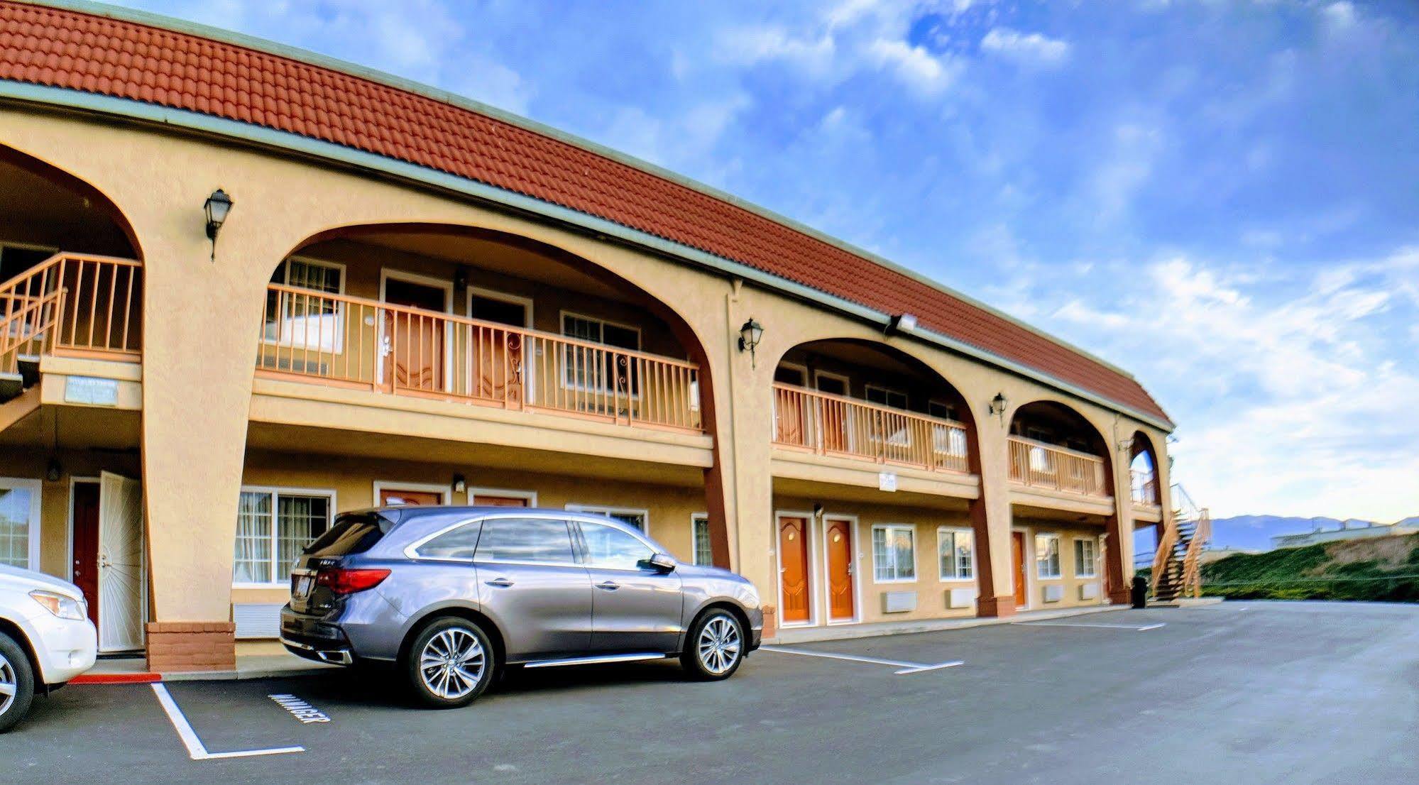 Salinas Inn Exterior photo